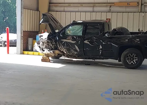 2016 Chevrolet Silverado 1500 2Lt z USA, uszkodzony, nr VIN 1GCVKREC7GZ180722